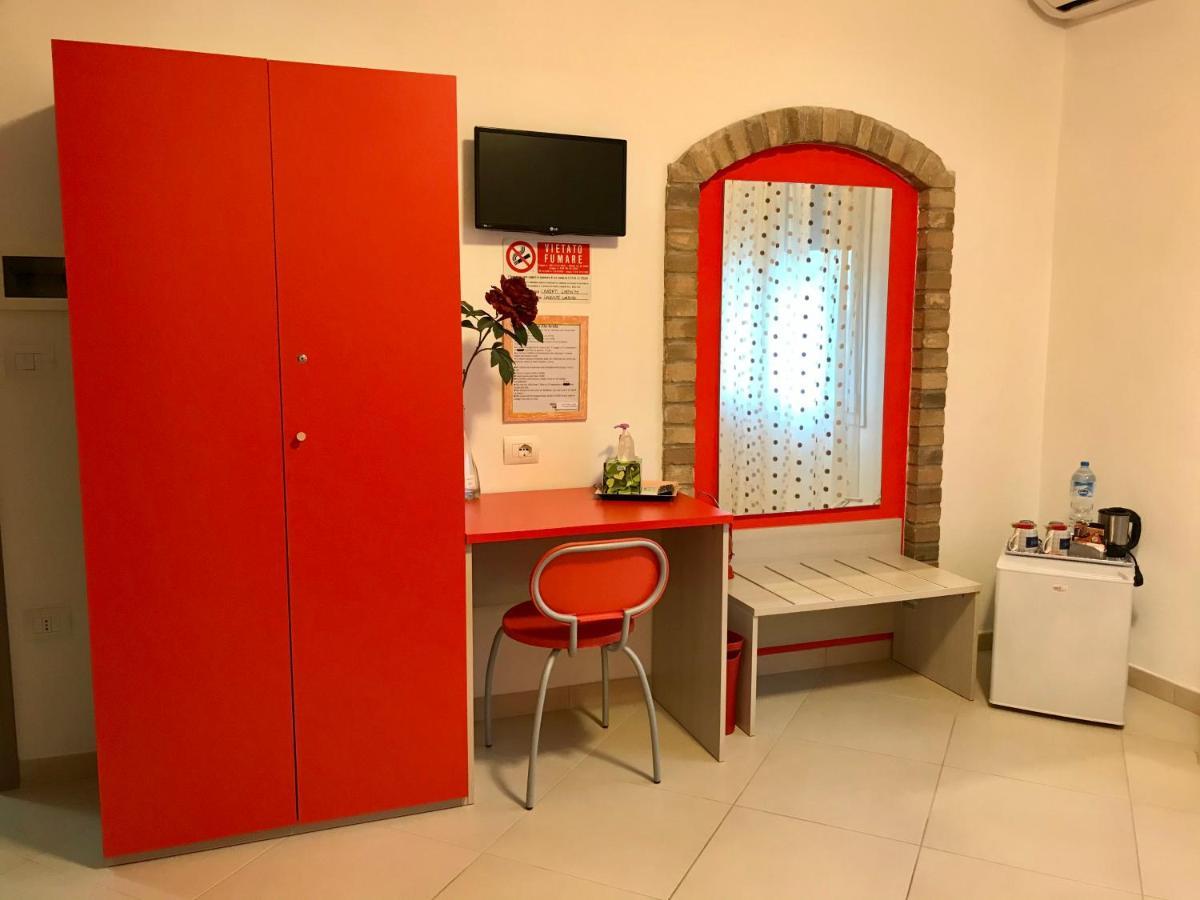 La Zia Acida Bed & Breakfast Ca Tiepolo Bagian luar foto