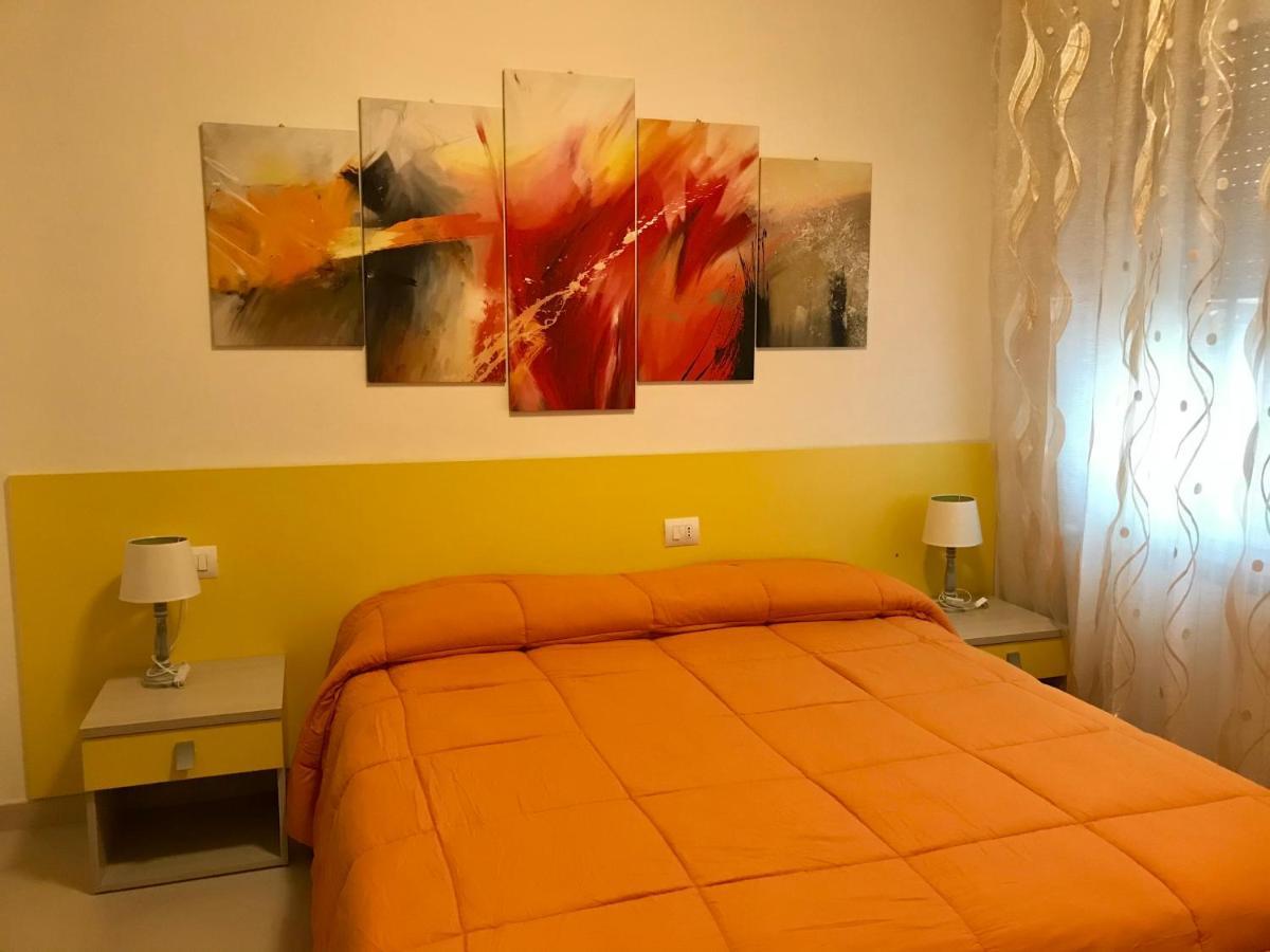 La Zia Acida Bed & Breakfast Ca Tiepolo Bagian luar foto