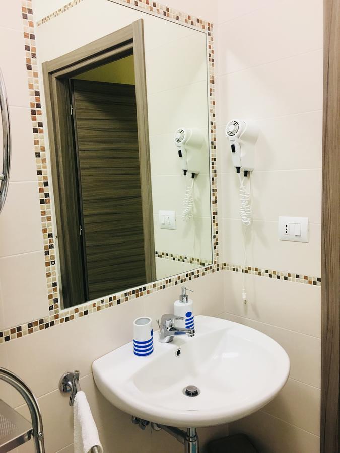 La Zia Acida Bed & Breakfast Ca Tiepolo Bagian luar foto